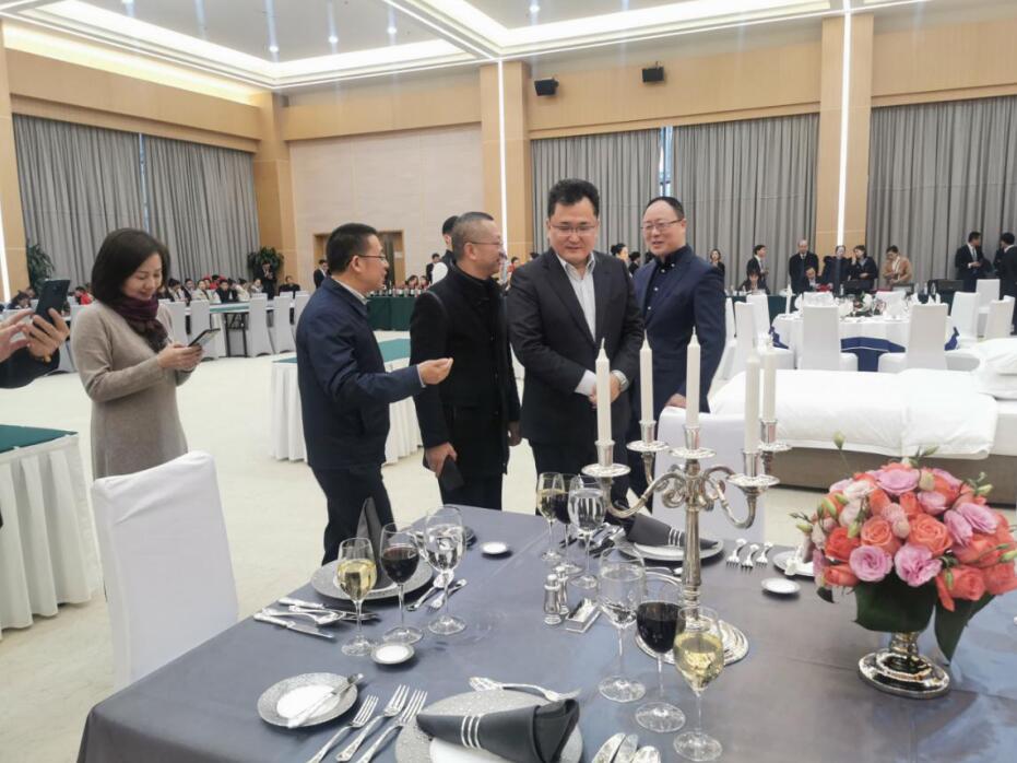 四川尊龙凯时人生就是博z6com锦江旅馆有限公司举行首届旅游饭店效劳手艺大赛