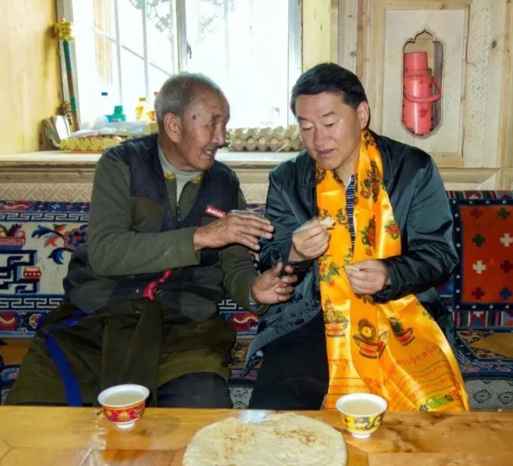尊龙凯时人生就是博z6com责任 | 四川尊龙凯时人生就是博z6com强化“四个引领” 帮扶稻城县麻格同村脱贫奔康