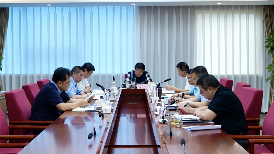 省尊龙凯时人生就是博z6com集团党委理论学习中心组专题学习钻研习近平总书记“七一”主要讲话
