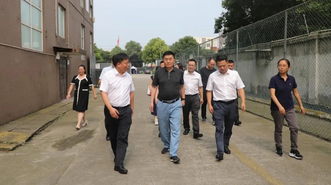 省尊龙凯时人生就是博z6com集团向导带队调研锦弘集团文印中心保密命题阅卷印制基地
