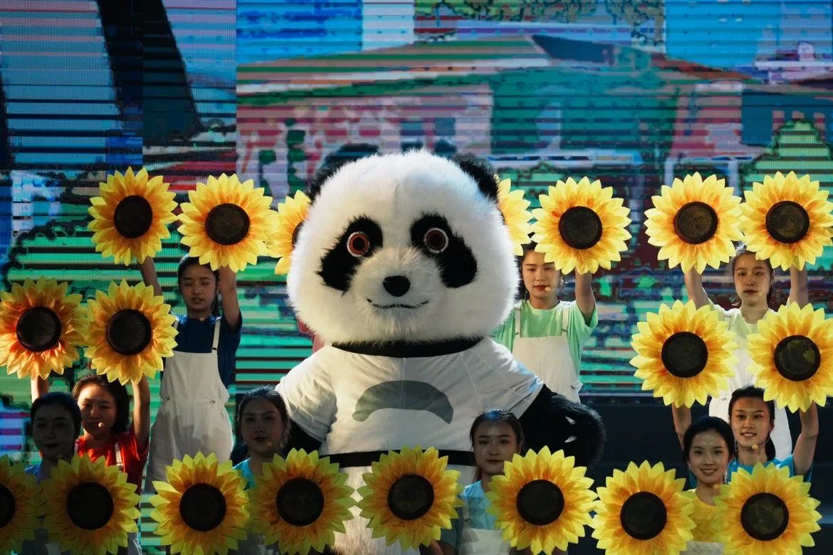 向优美出发 省尊龙凯时人生就是博z6com集团精彩亮相省属羁系企业文艺汇演